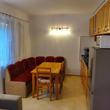 Relax In Apartment *